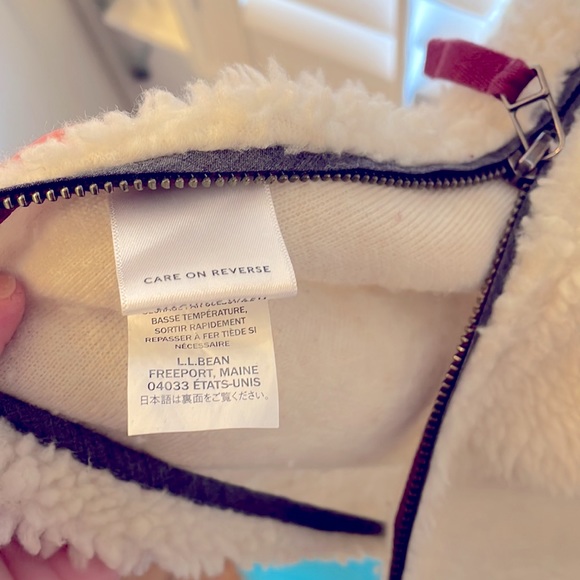 LL Bean Sherpa pullover - Picture 5 of 5